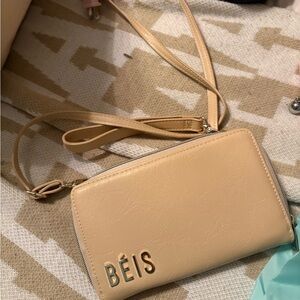 Beis Travel Crossbody